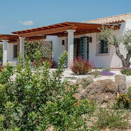 Campos Varios بيت للعطل