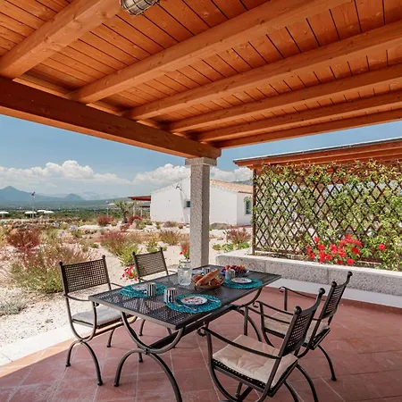 Casa de Férias Campos Varios Orosei