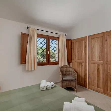 Campos Varios Casa de Férias Orosei